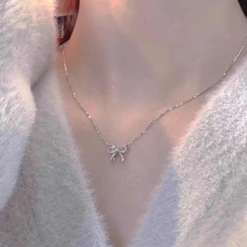 Full Diamond Bow Pendant Necklace Accessories For Women