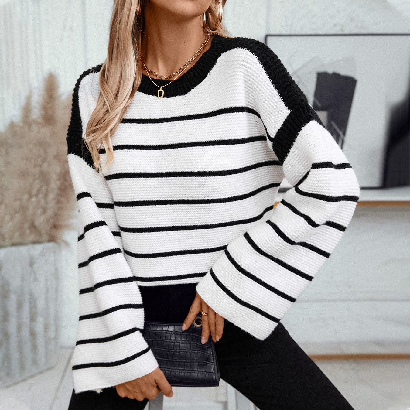 Women's Black And White Striped Pullover Long-sleeved Knitted Sweater