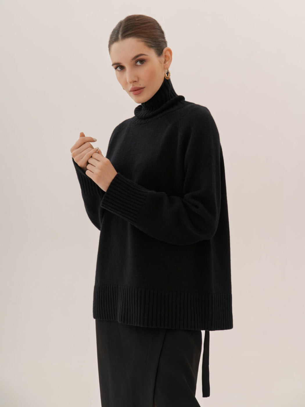 Elegant Commuter's All-matching Solid Color Raglan Sleeve Sweater For Women